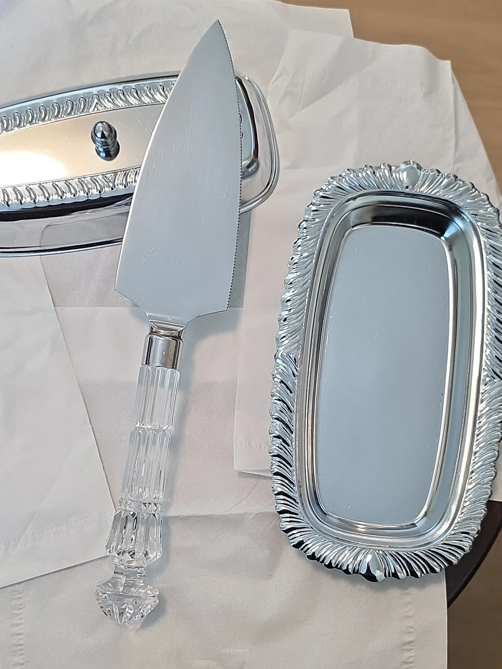 Silver Crystal-Handle Cake Server - Elegant Home Dining